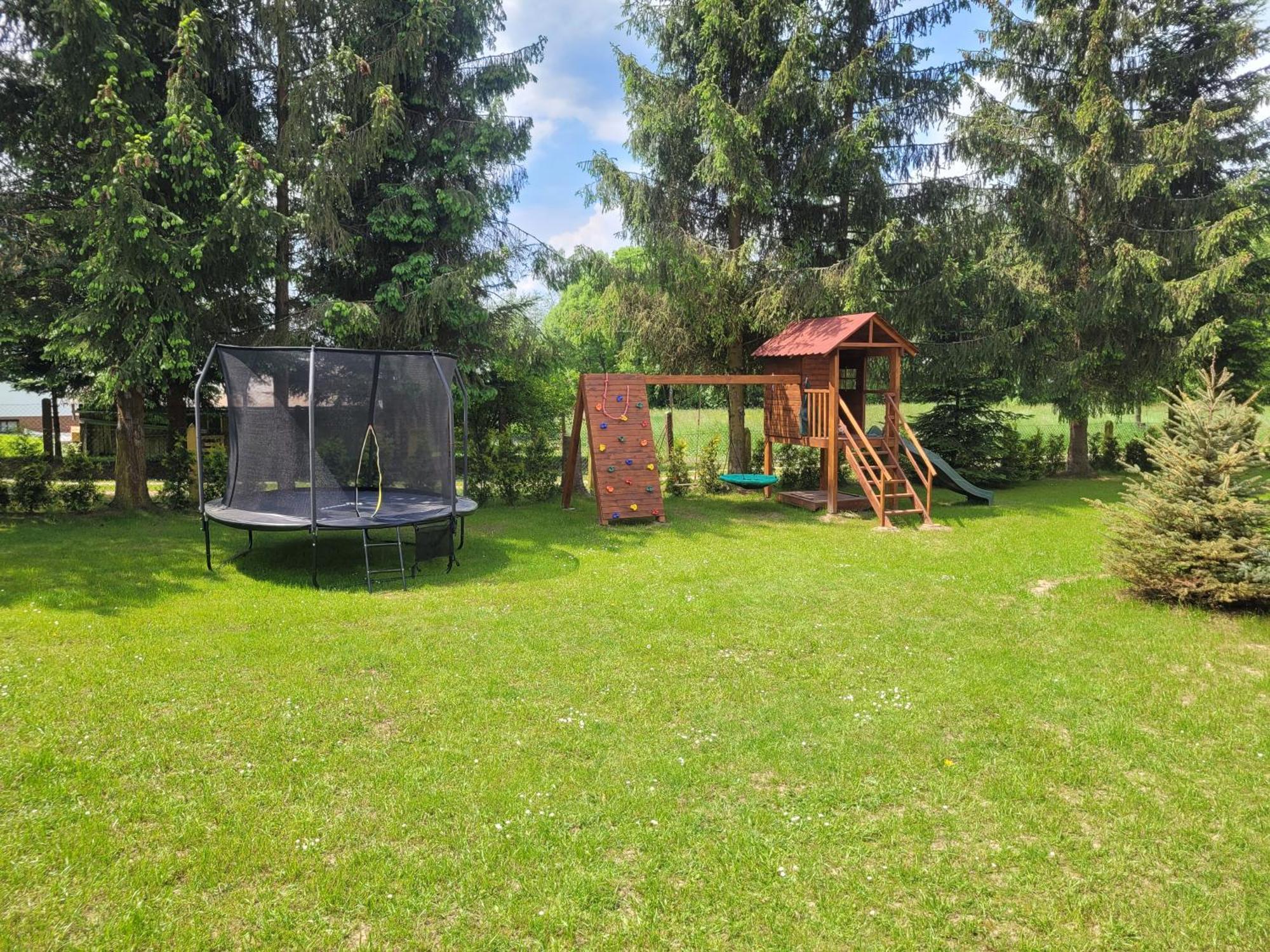 Urocza Kryjowka Ze Ferienhaus Lesko